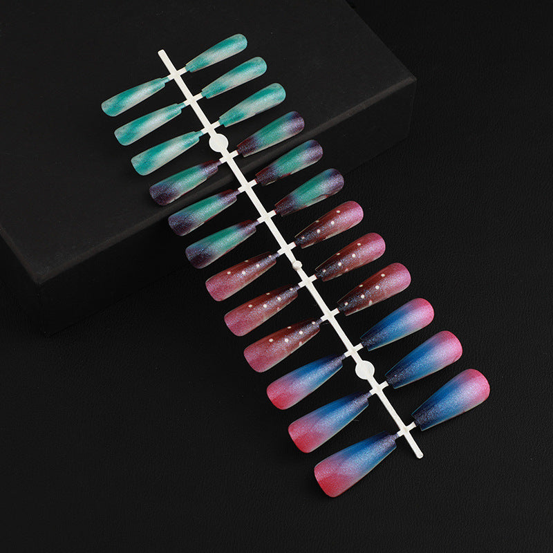 Artificial nails with star and moon design Bowlift