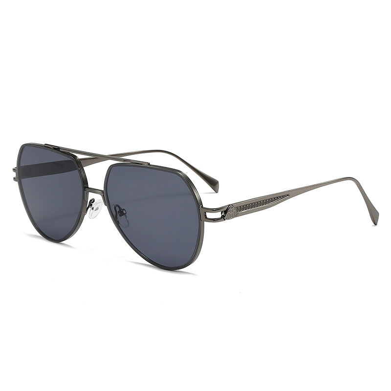 Women's designer sunglasses in a stylish, curved metal frame Bowlift