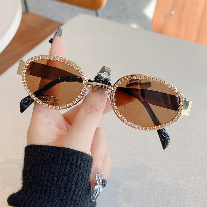 Ladies Designer Sunglasses with Sparkling Crystal Frame Bowlift