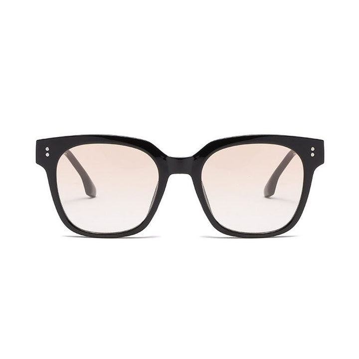 Women's sunglasses in innovative design with wide frame Bowlift