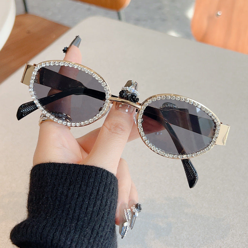 Ladies Designer Sunglasses with Sparkling Crystal Frame Bowlift