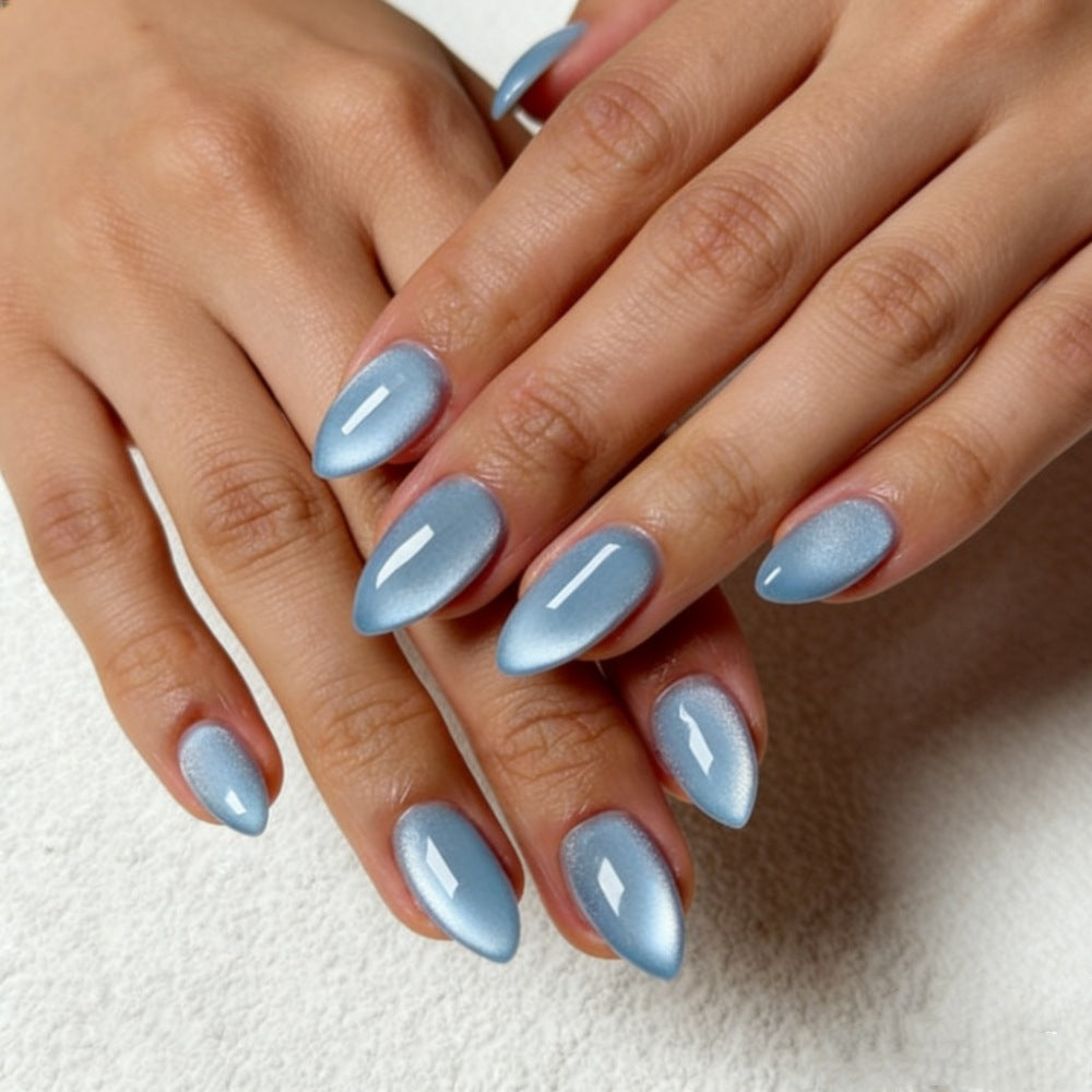 Trendy art nails with elegant gradient and high gloss finish Bowlift