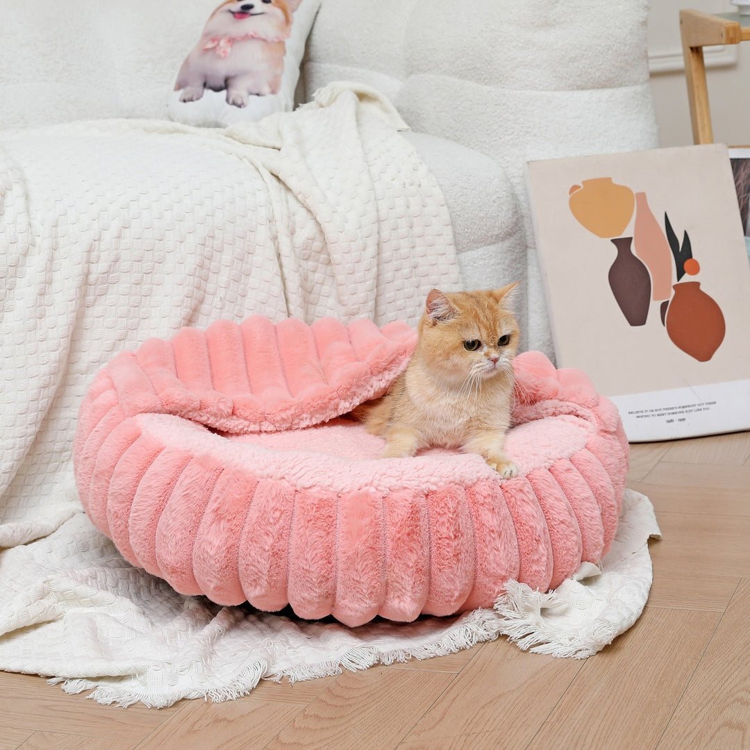 Ladies Cozy and Round Pet Bed with High Edge Bowlift