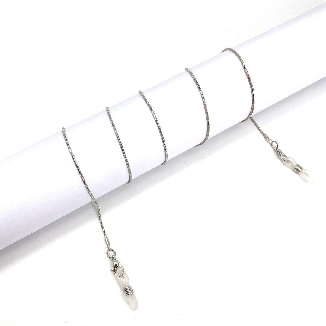 Sleek Eyewear Retainer with Secure Clips Bowlift