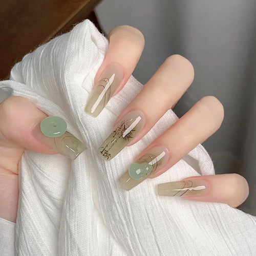 Artificial nails with modern geometric design Bowlift