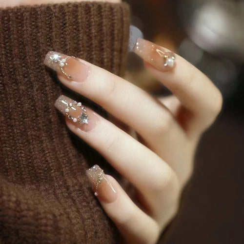 Elegant Decorative Press-On Nail Art Set with Gemstone Accents Bowlift