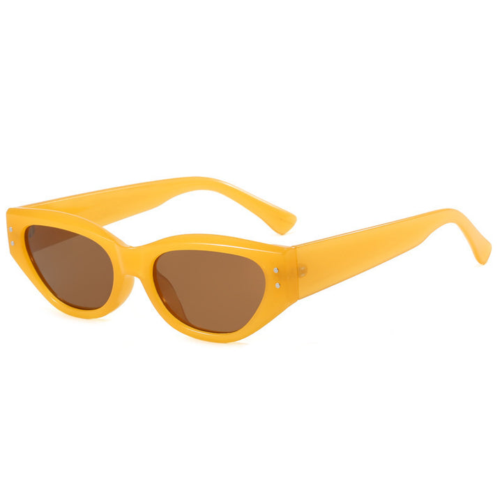 Women's fashionable sunglasses in trendy Cat-Eye style Bowlift