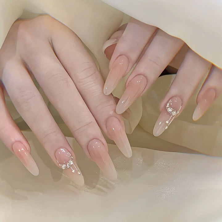 Creative Themed Press-On Nail Art Set Bowlift