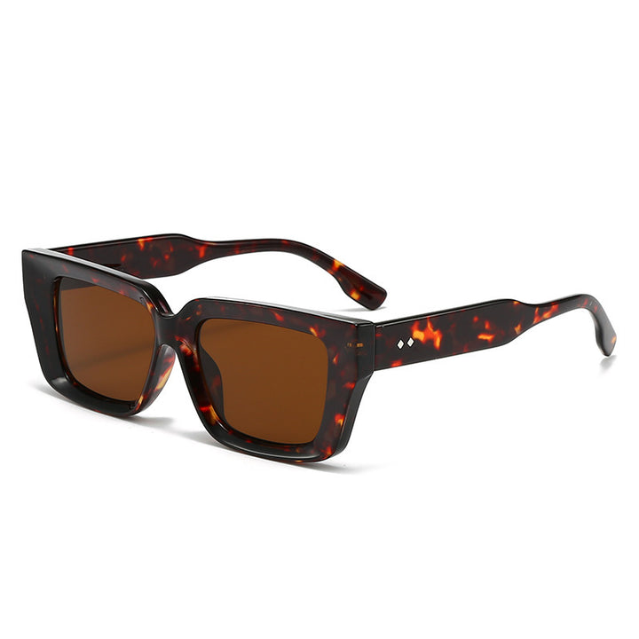 Women's Sunglasses Bowlift