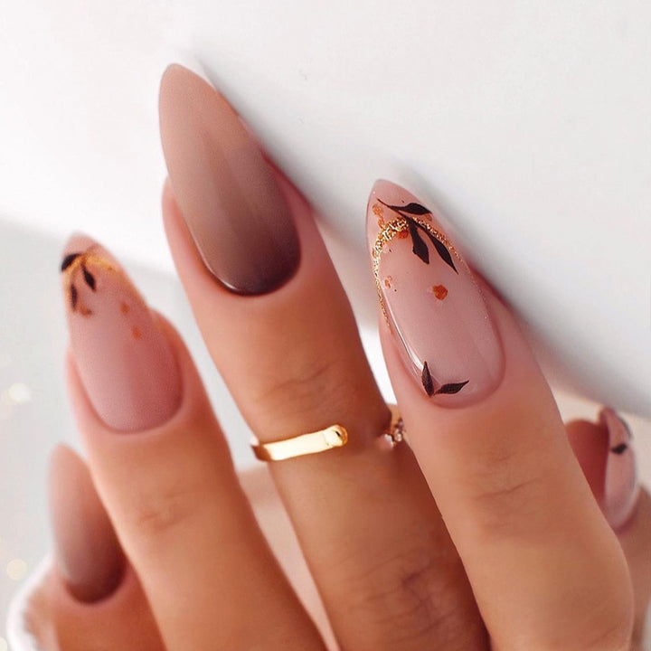 Creative nail art set with leopard pattern and glitter accents Bowlift
