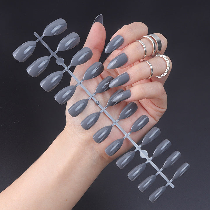 Stiletto Press-On Nails with Glossy Finish Bowlift