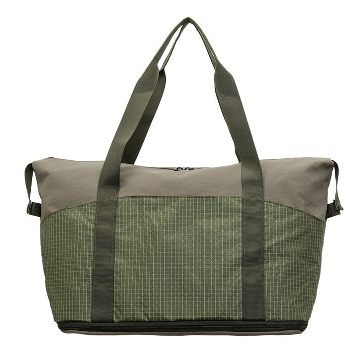 Spacious Multi-Functional Duffle Bag Bowlift