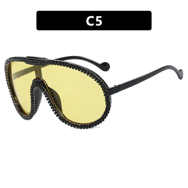 Women's extravagant sunglasses with sparkling frame Bowlift