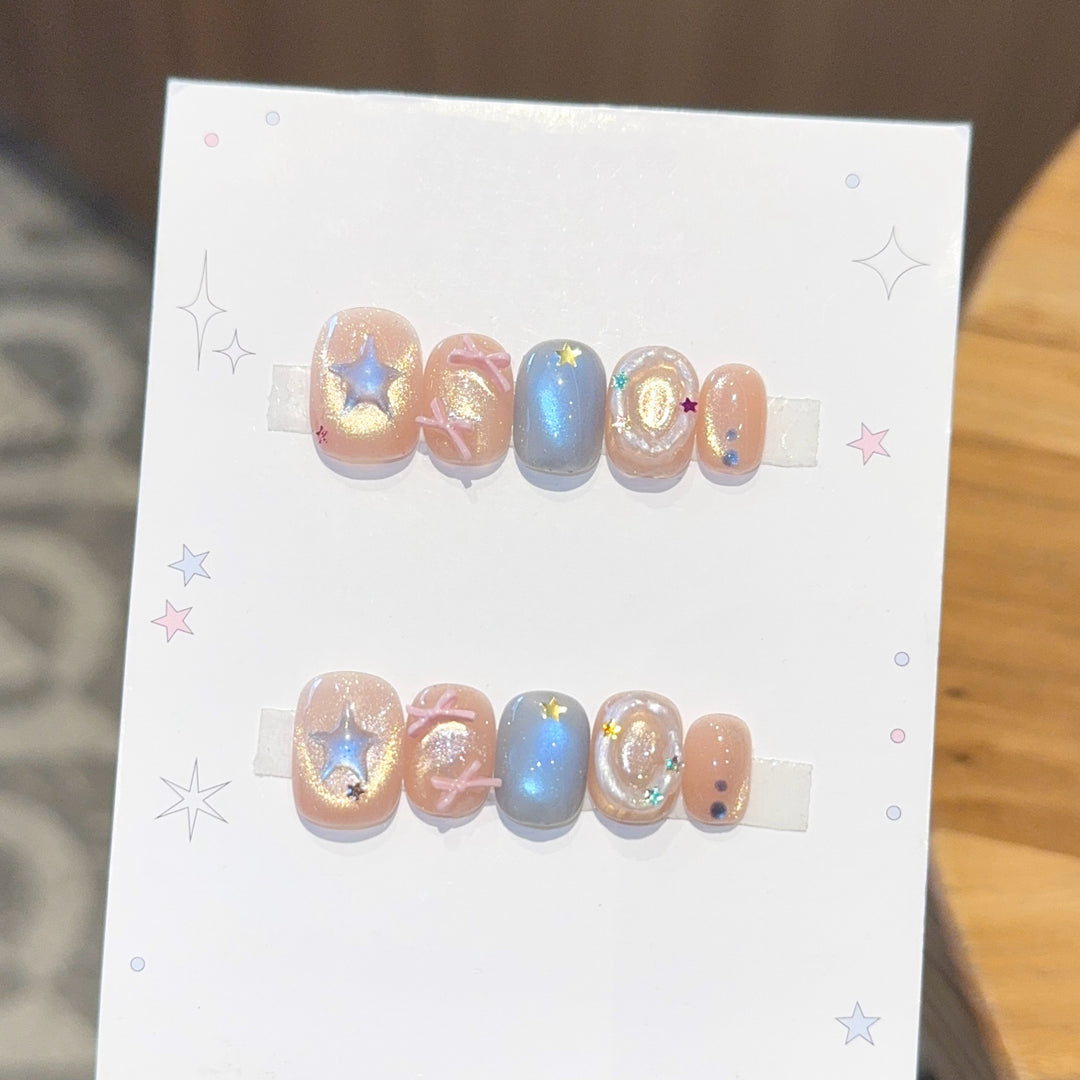 Artificial Nail Set with Sparkling Star and Glitter Motifs Bowlift
