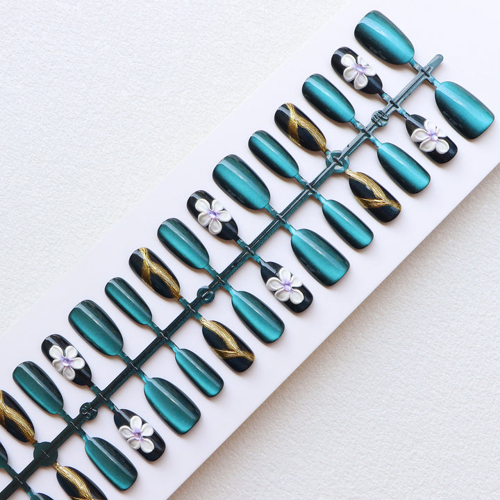 Elegant Press-On Nail Set with Floral Embellishments Bowlift