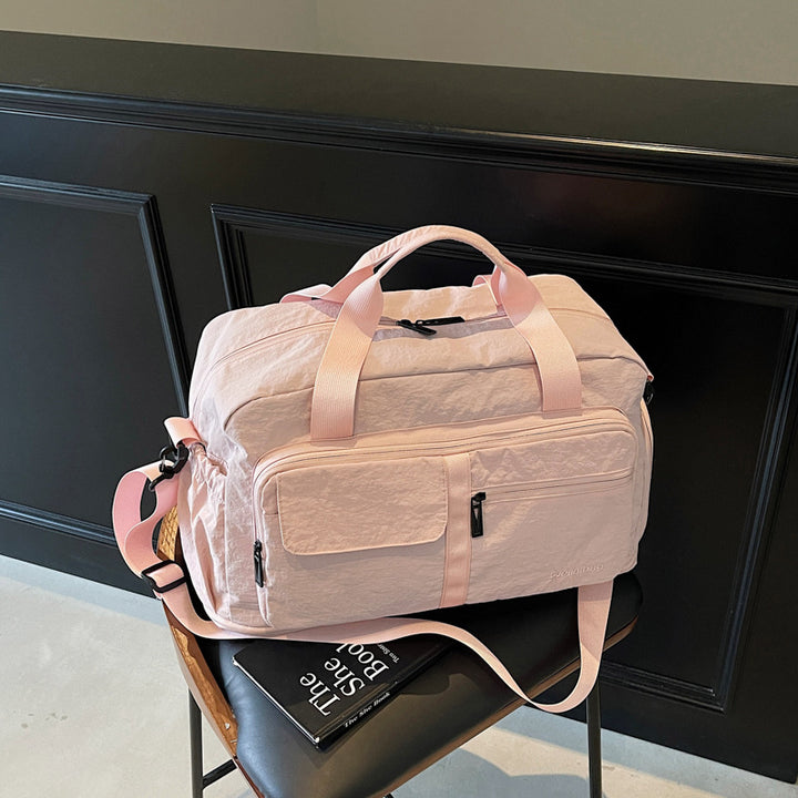 Sporty Travel Bag Bowlift