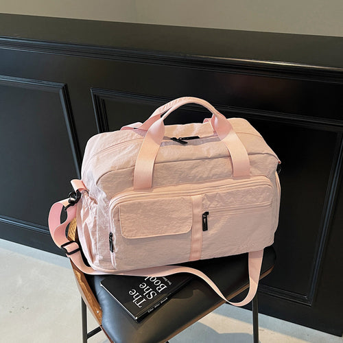 Sporty Travel Bag Bowlift
