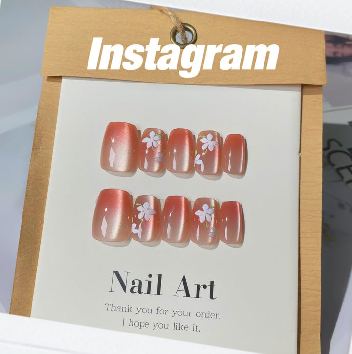 Artisan Floral Press-On Nail Set Bowlift
