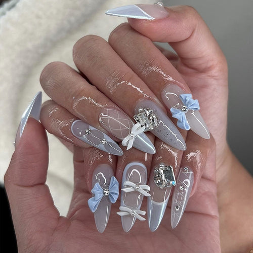 Decorative Press-On Nail Art Set with Unique Gem and Bow Accents Bowlift