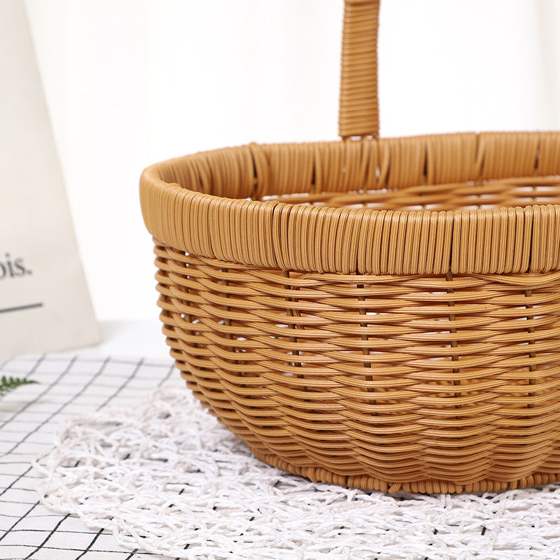Woven Picnic Basket Bowlift