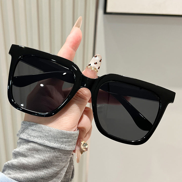 Women's oversized sunglasses with matte frame Bowlift