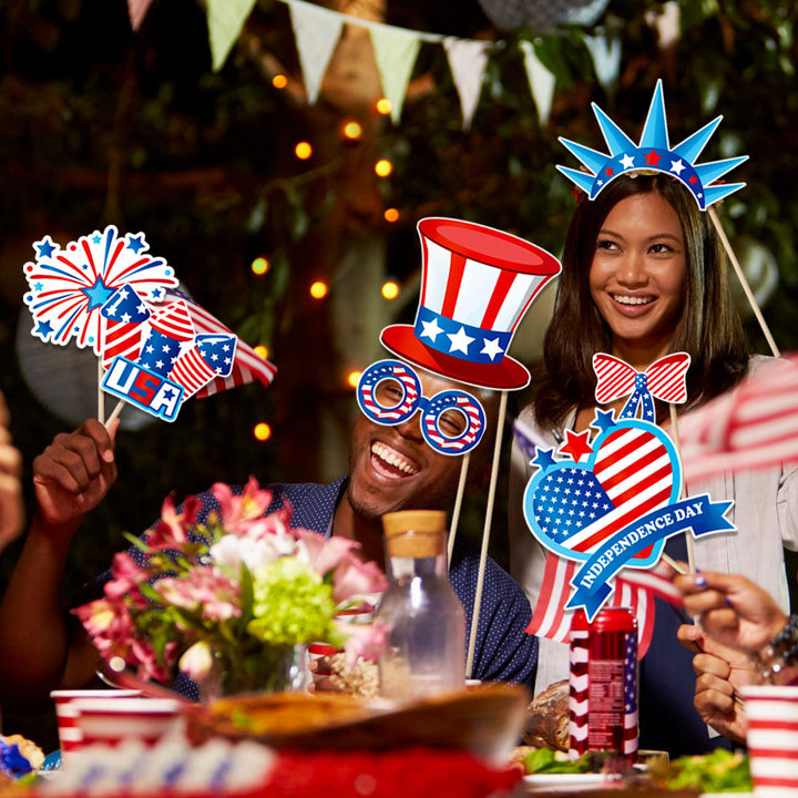 Unisex photo props set with self-adhesive USA-themed stickers, wooden sticks, and adhesive pads Bowlift