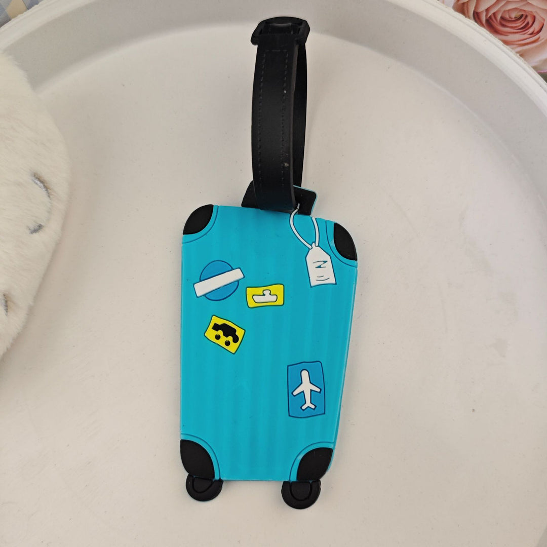 Unisex luggage tag in playful suitcase design Bowlift