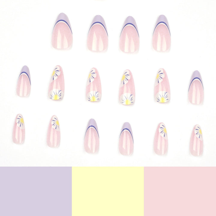Artistic nail art with flower and ombre effects Bowlift