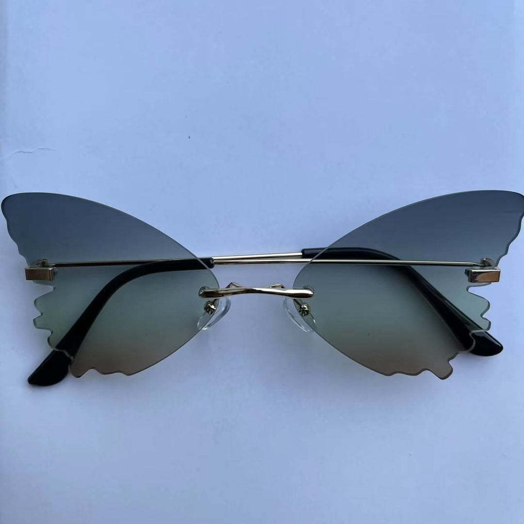 Ladies butterfly design sunglasses with UV protection Bowlift