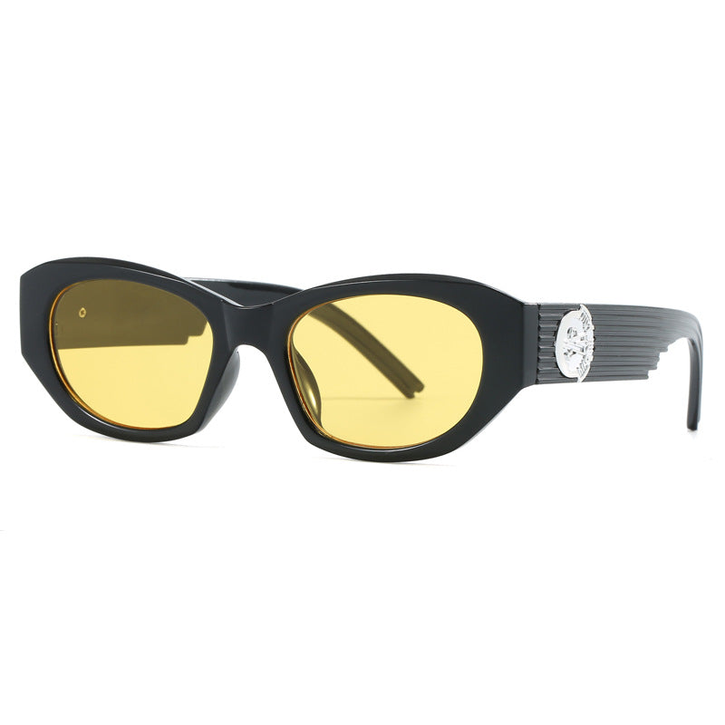 Women's fashionable sunglasses in striking design with luxurious frame elements Bowlift