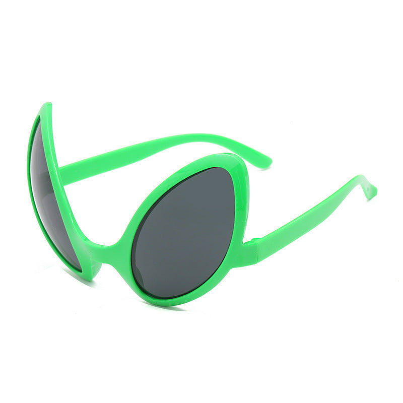 Bold Geometric Shield Sunglasses Bowlift