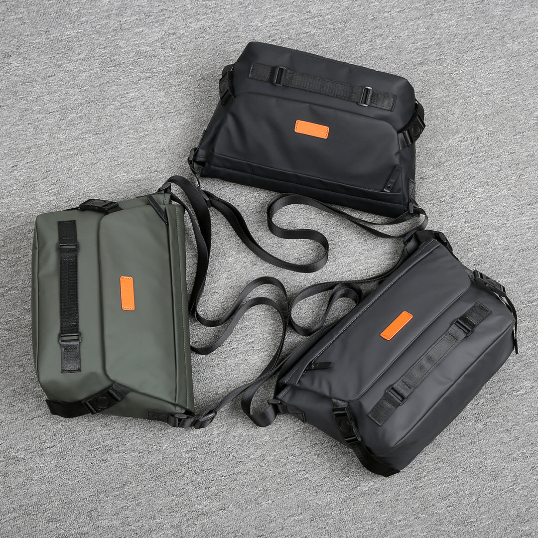 Modern Waterproof Messenger Bag Bowlift