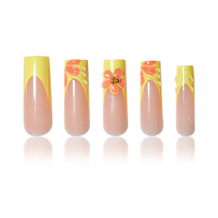 Creative Floral Press-On Nail Art Bowlift