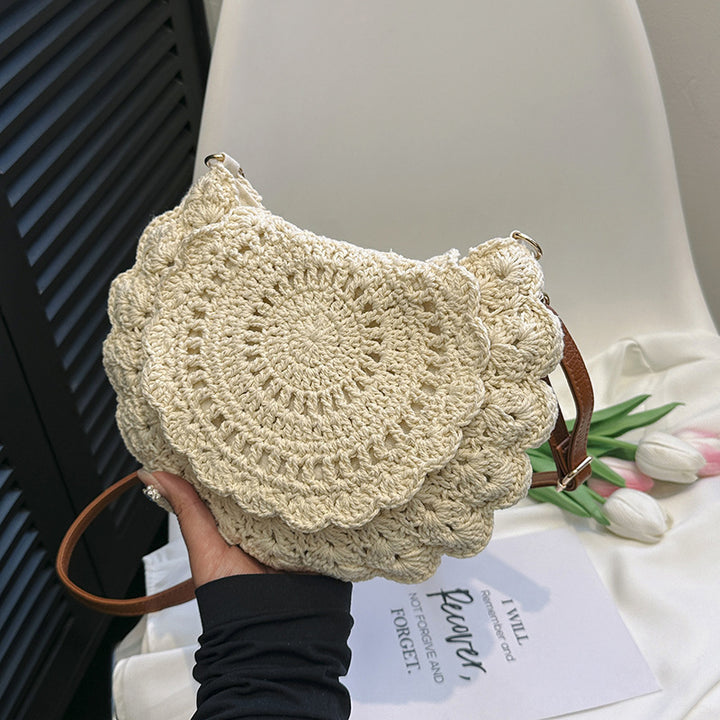 Handmade shoulder bag with floral patterns Bowlift