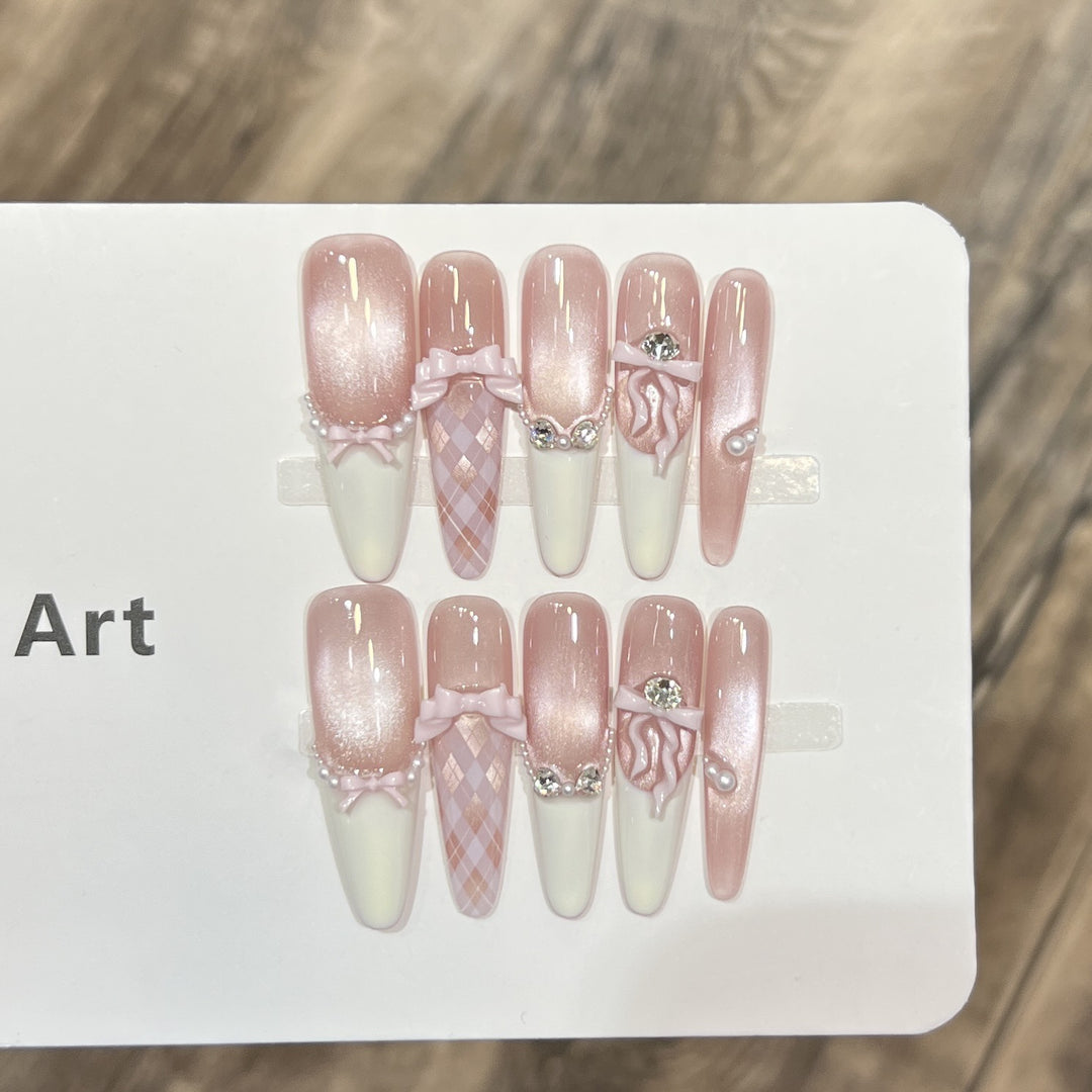 Elegant Stiletto Press-On Nail Set with Decorative Accents Bowlift