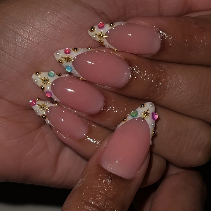 Decorative Adorned Nail Tips Bowlift