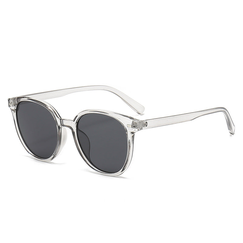 Vintage-Inspired Round Frame Sunglasses