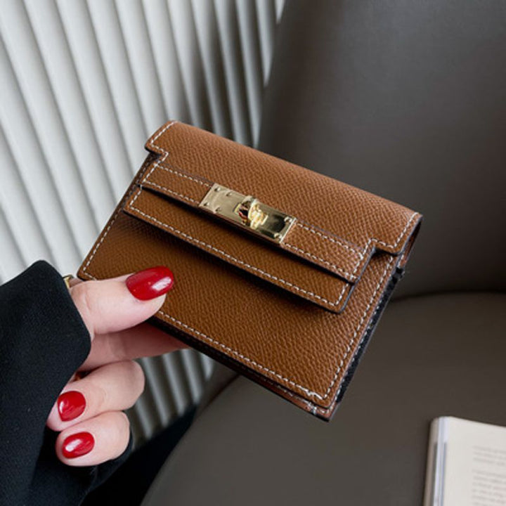 Premium Leather Cardholder with Elegant Closure Bowlift