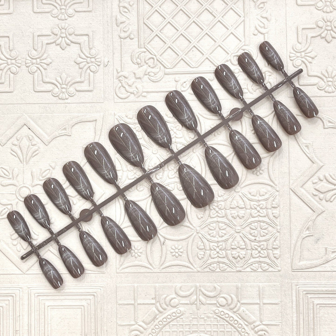 Glossy Elegant Almond-Shaped Press-On Nails Bowlift