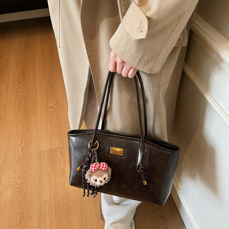 Elegant Structured Leather Tote Bowlift