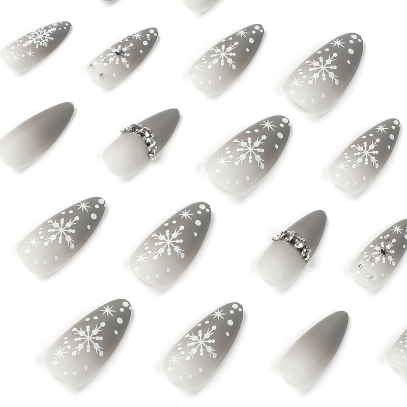 Glamorous nail art with snowflake design Bowlift