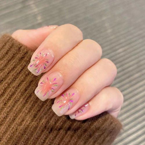 Artificial nail art with sparkling accents and special design Bowlift