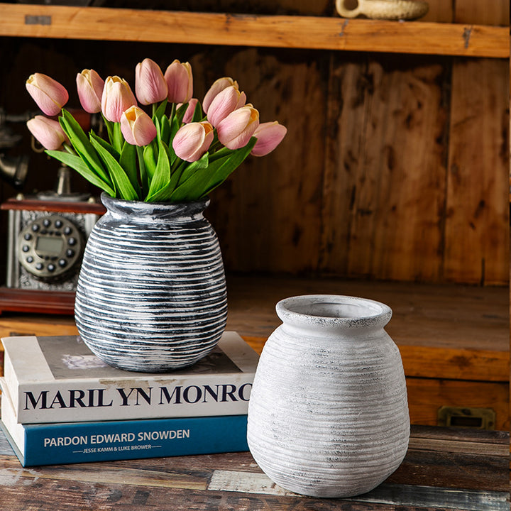Decorative ceramic vase Bowlift