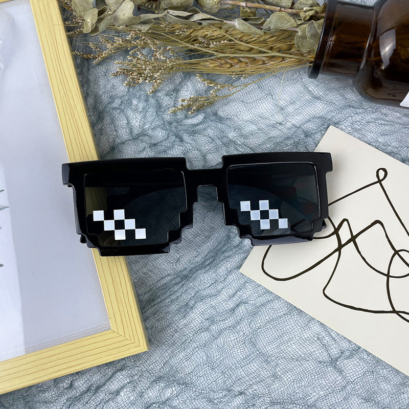 Bold Geometric Frame Sunglasses Bowlift
