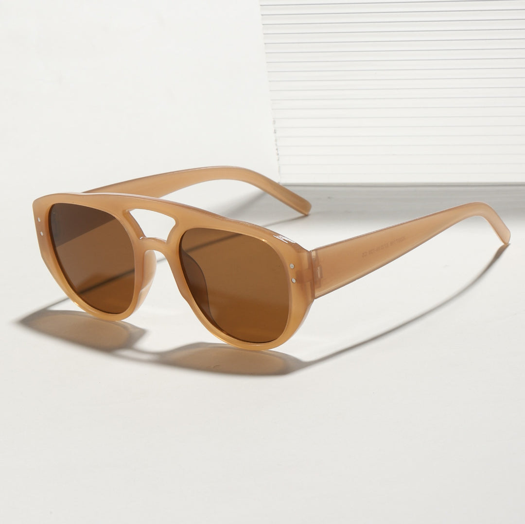 Women's oversized sunglasses with modern, textured frame Bowlift