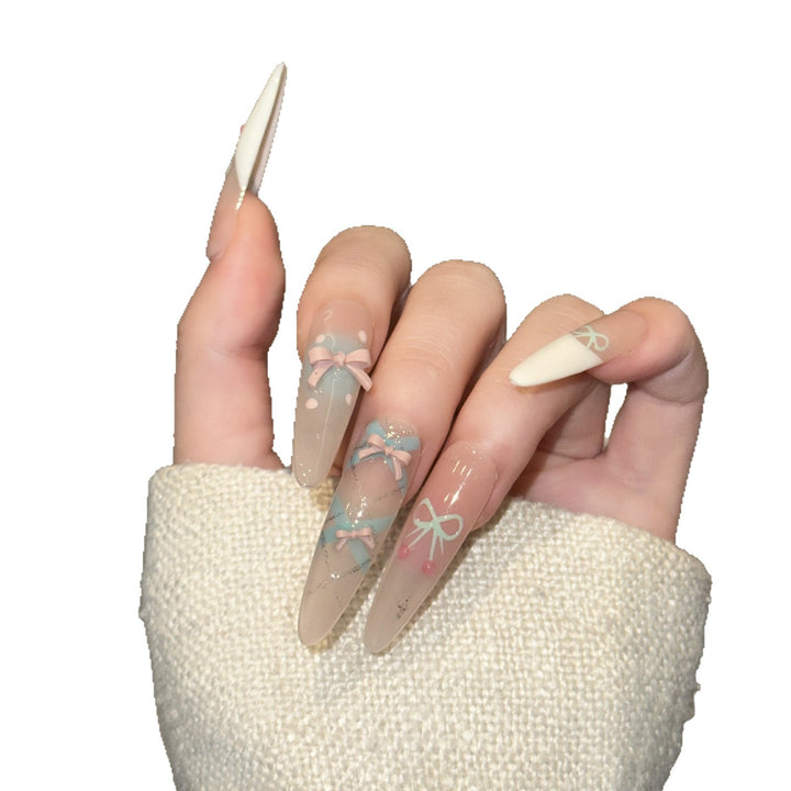 Elaborate Decorative Press-On Nail Art Set Bowlift