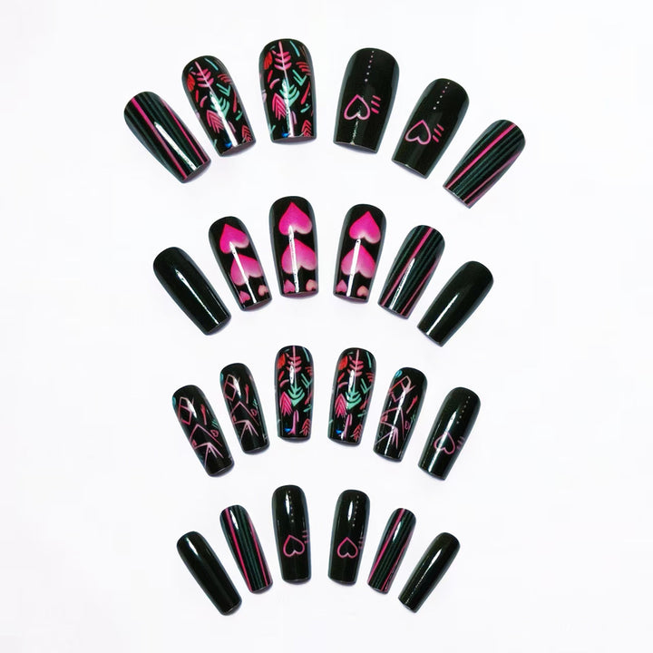 Creative artificial nails with modern graphic designs Bowlift