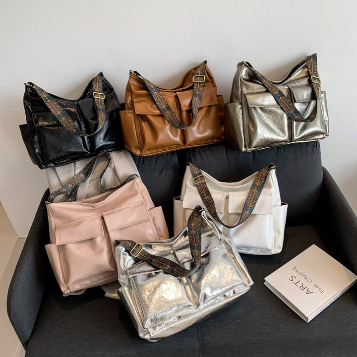Chic Metallic Handbag Bowlift