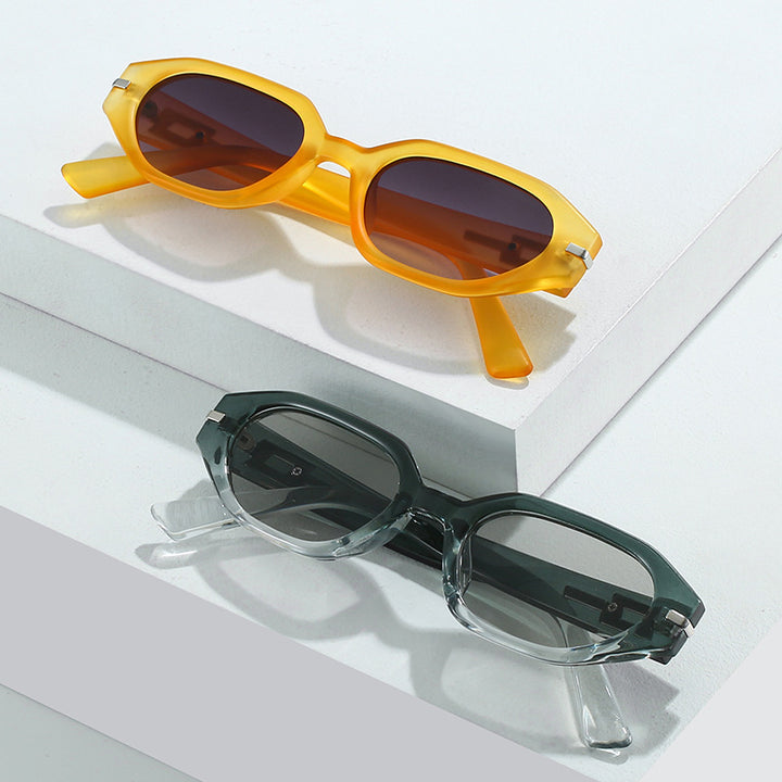 Elegant Retro Inspired Faceted Sunglasses Bowlift