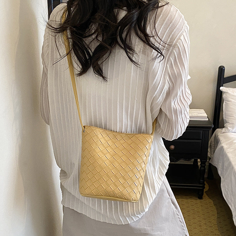 Woven Design Crossbody Handbag Bowlift